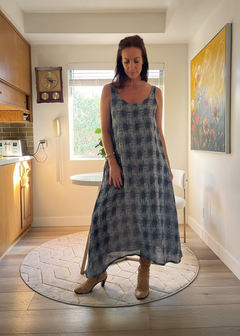 The ISOLA Dress