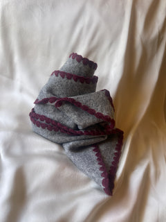 The Heirloom Scallop Knit Wrap - Heather Grey