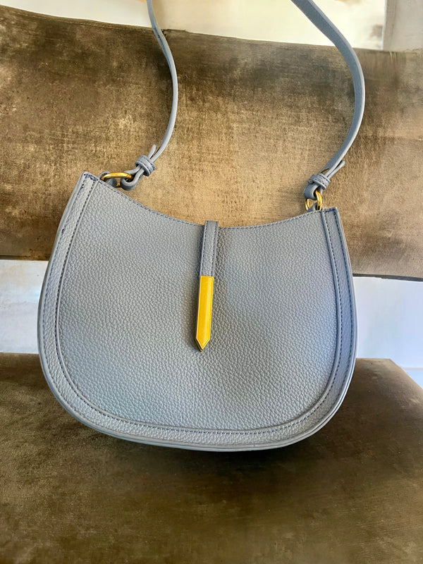 Sable Bag in Sky