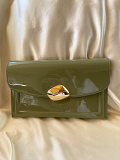 Amélie Patent Clutch/Chain Bag in Olive