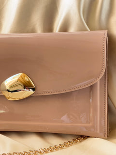 Amélie Patent Clutch/Chain Bag in Blush