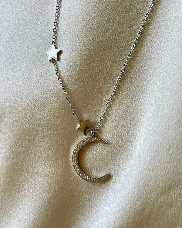 LUNA Silver Necklace