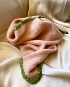 The Posy Neck Wrap