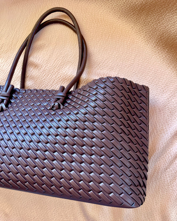 Willow Woven Carryall – Chocolate