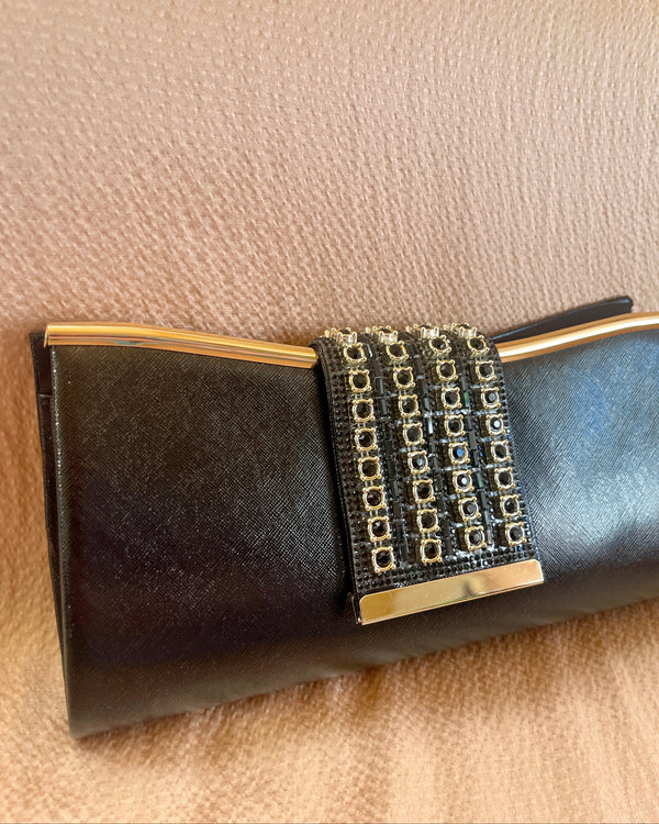 The Noir Étoile Clutch ✨