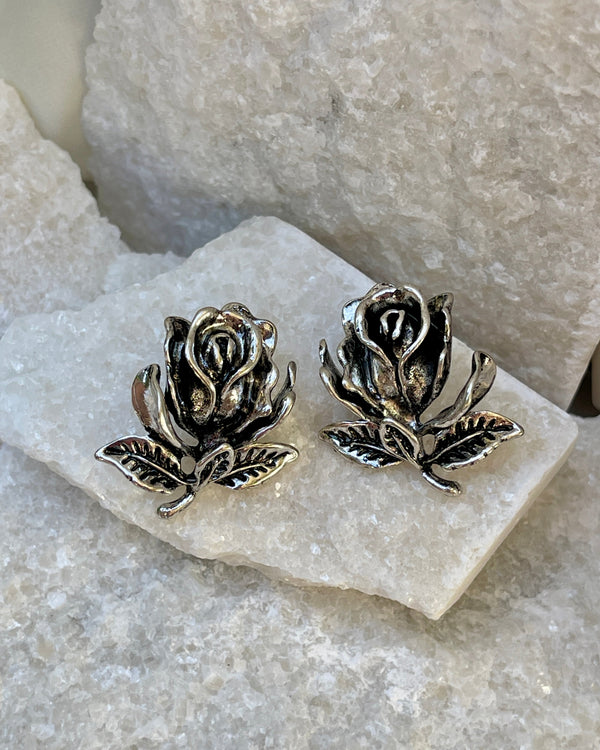 The Blackthorn Roses
