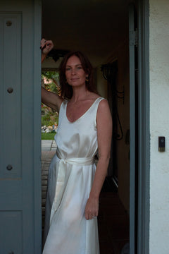 Lola in Moonlit Ivory