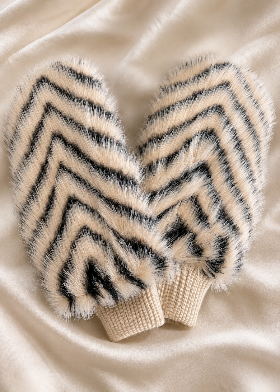 The Sylvie Faux Fur Mittens
