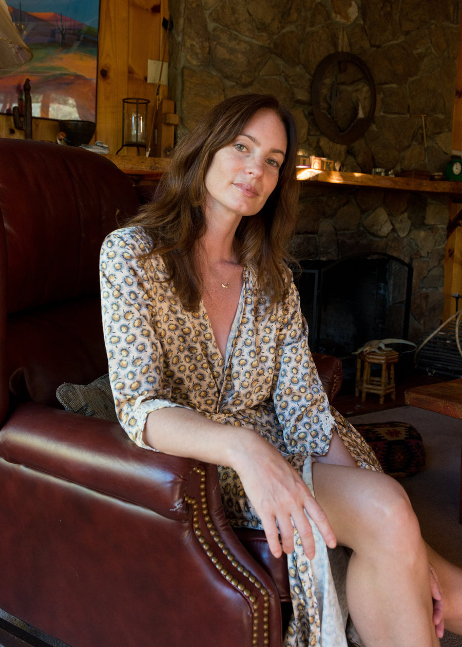 Willow Robe in Coral Floral